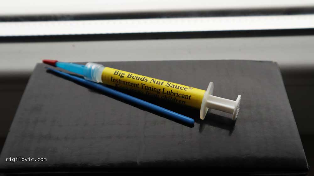 Nut Sauce, close up