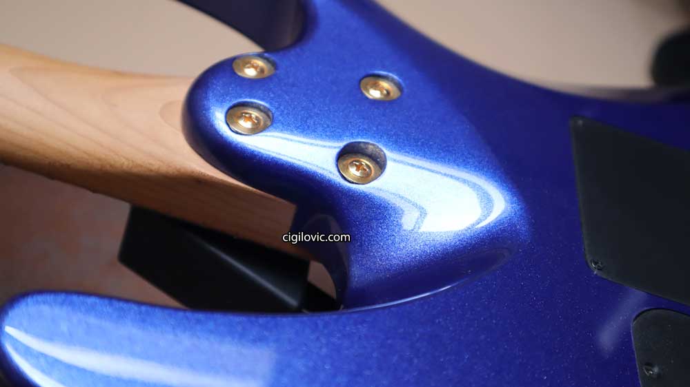 One of best neck joints ever