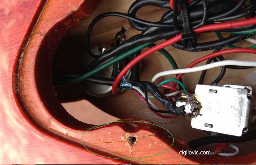 Crack in the control cavity. If it says control cavity, that means you need to control it! :)