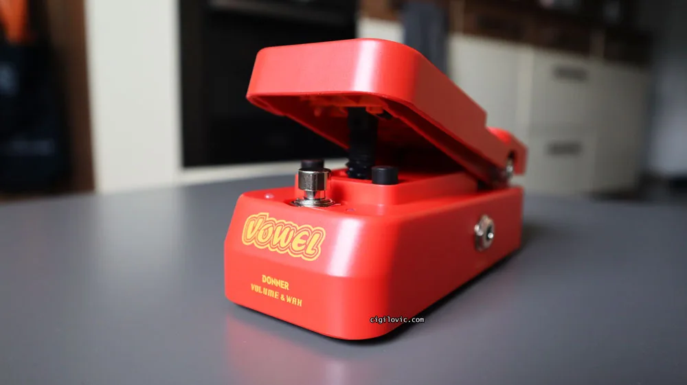Vowel pedal Vowel pedal