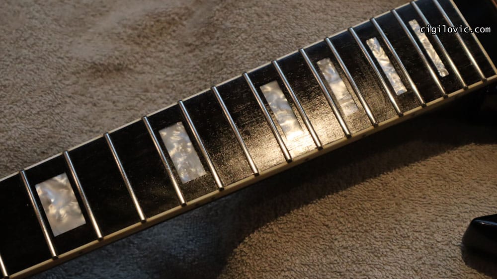 Ebony fingerboard, oiled