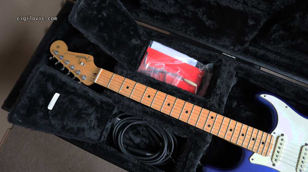 Hardshell case, contents