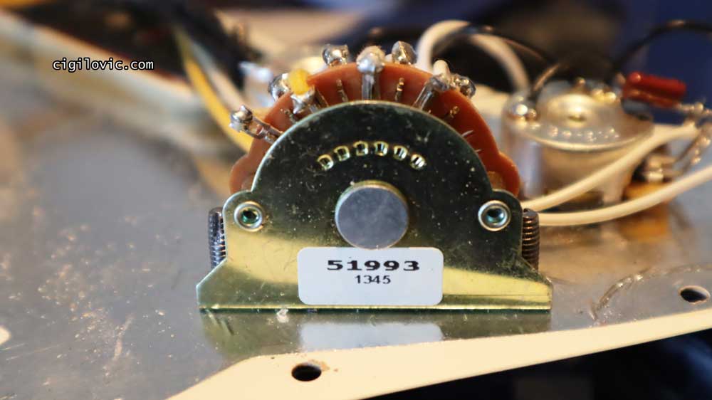 Fender switch