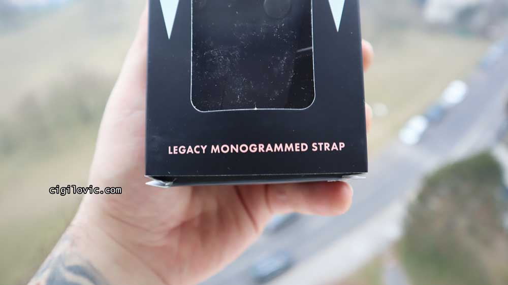 Fender Legacy Vintage Monogram Strap - Model Name