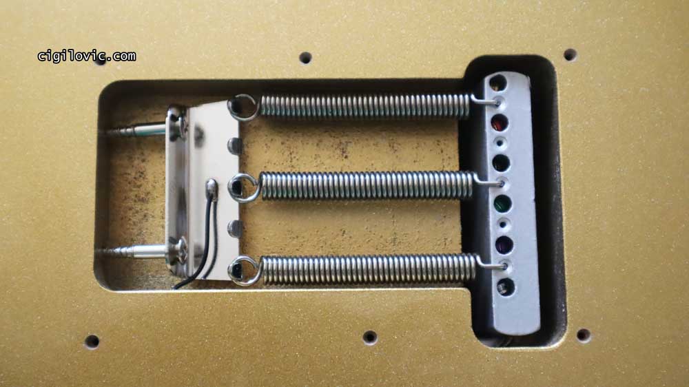 Fender IJj Hybrid II Stratocaster MAG - Tremolo Cavity Fender IJj Hybrid II Stratocaster MAG - Tremolo Cavity