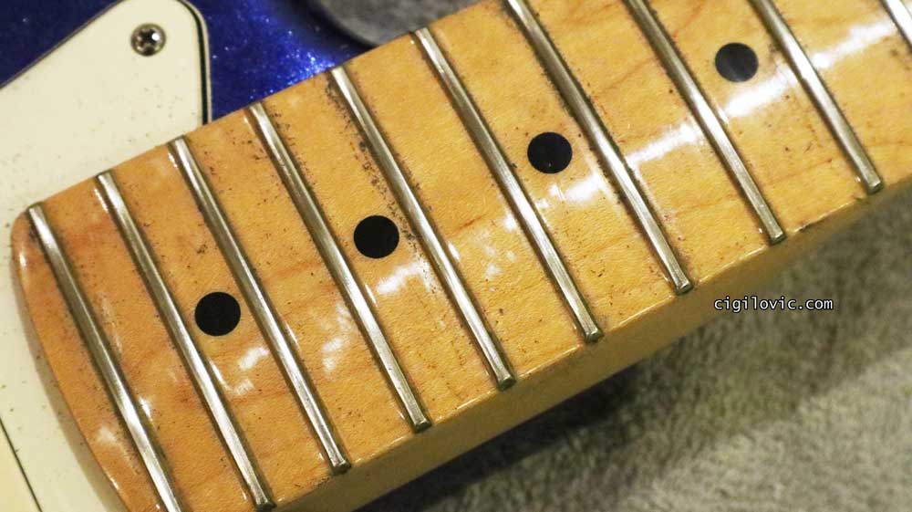Goldo Fret Polishing Rubber Aftermath