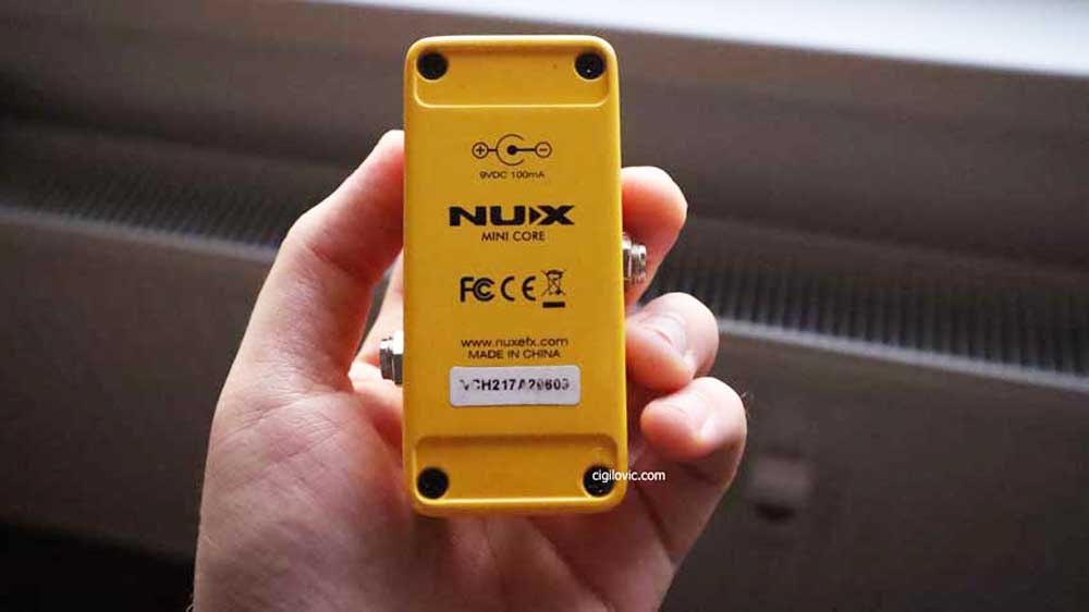 Nux Rivulet Chorus back