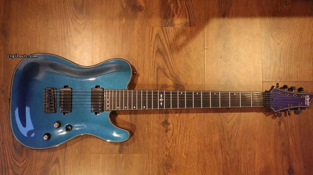 Schecter Hellraiser Hybrid PT-7, on the floor Schecter Hellraiser Hybrid PT-7, on the floor